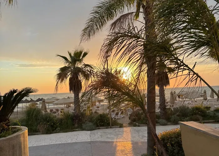 דירה Guest House Golem גולם